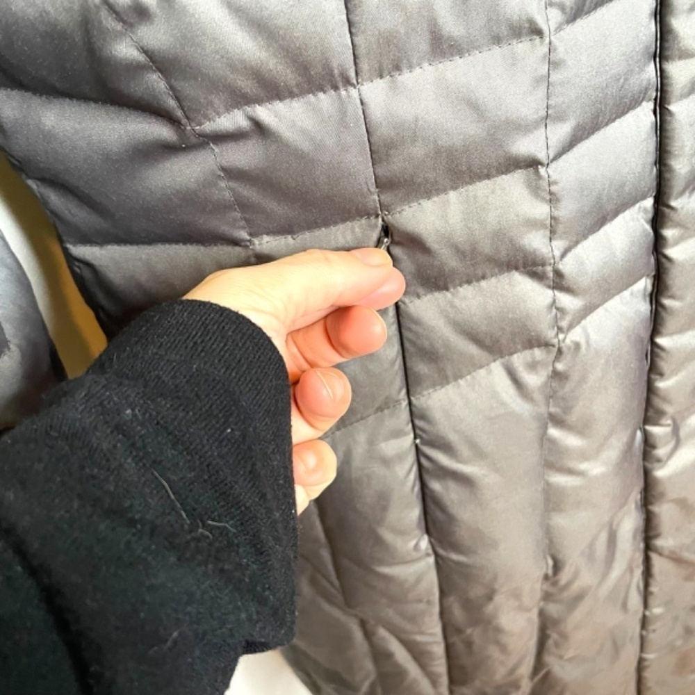 Dark Gray Feather Down Puffer Jacket 🤍 - Picture 9 of 16